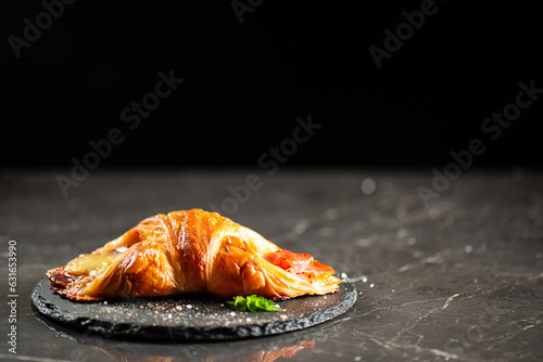 Viennoiserie pastry filled with smoked and baked fresh ham off the bone and tasty cheese.