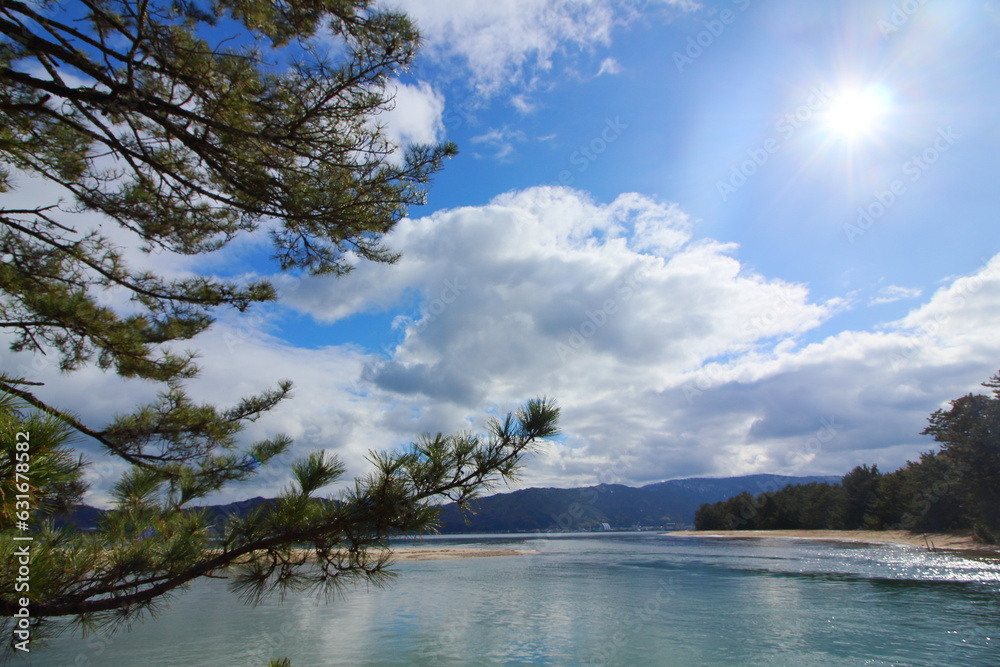空と海と松と日本的な風景 空と海と松と日本的な風景