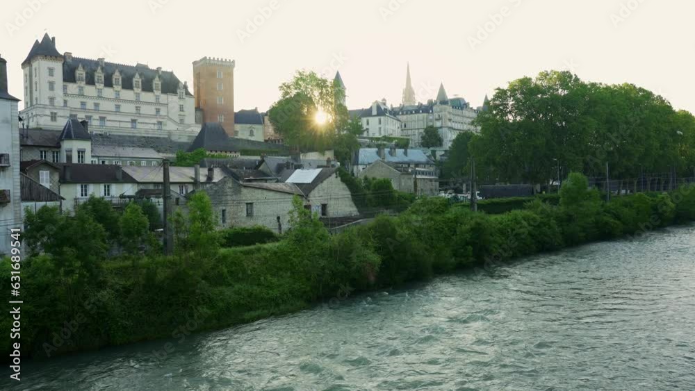 Ousse River as it passes through the medieval town of Pau in the south of France, Pyrenees. Ousse River as it passes through the medieval town of Pau in the south of France, Pyrenees.