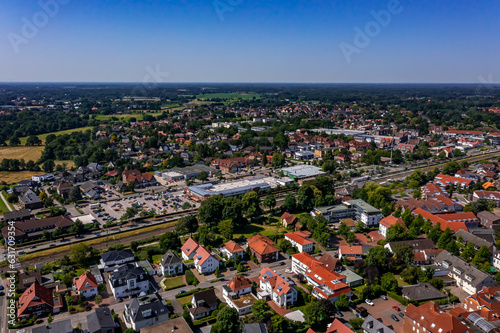 Fototapeta Naklejka Na Ścianę i Meble -  Bad Zwischenahn aus der Luft | Hochauflösende Drohnenaufnahmen von Bad Zwischenahn in Niedersachsen