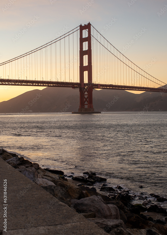 Golden Gate Wonder - Iconic San Francisco Bridge