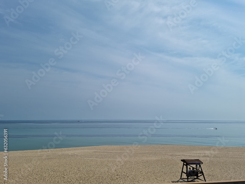 Sea and sandy beach with blue sky © binimin