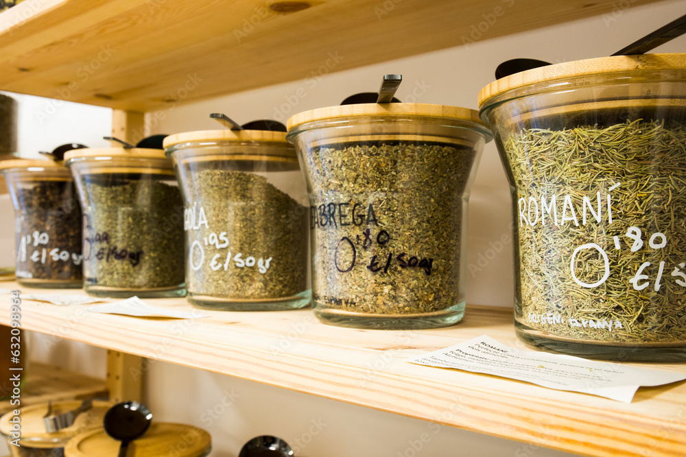 Self service bulk organic food. Eco-friendly zero waste shop. Small local business. Rosemary, thyme, laurel and dill Self service bulk organic food. Eco-friendly zero waste shop. Small local business. Rosemary, thyme, laurel and dill