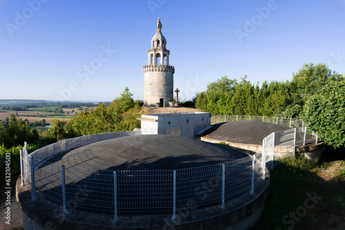 Butte du moulin de la Vierge à Monbahus, Lot et Garonne, Nouvelle Aquitaine, France