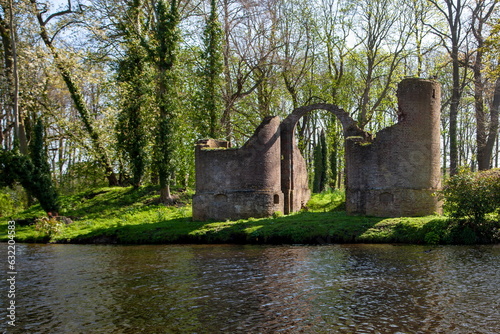ruine kasteel toutenburg holland photo