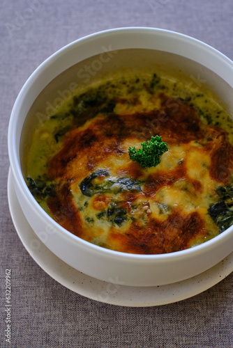 Baked Spinach with Cheese and Bacon