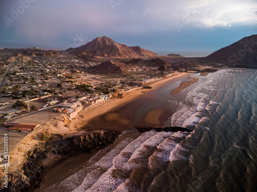 Imagen aérea del amanecer en un desierto junto al mar en San Felipe, Baja California, México photo
