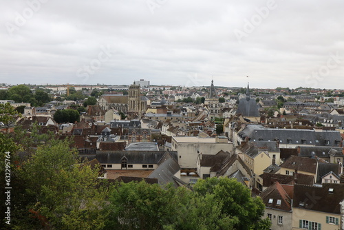 Vue d'ensemble de la ville, ville de Dreux, département de l'Eure et Loir, France photo