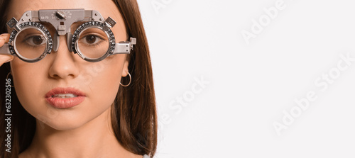 Young woman undergoing eye ...