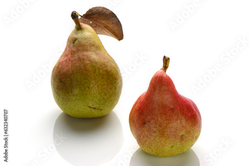fresh pears on white background, studio shot 10