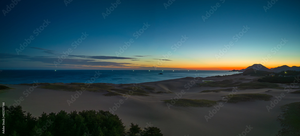 Tottori Sand Dunes on Sea of Japan Coast, Quiet and Peaceful at Dawn