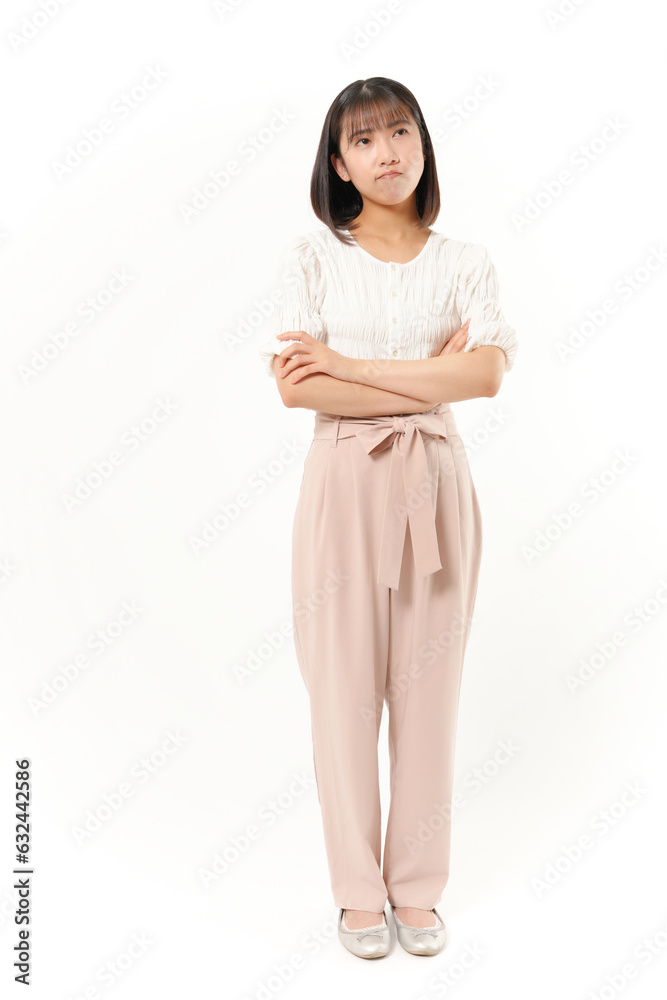 考えている女性 考えている女性