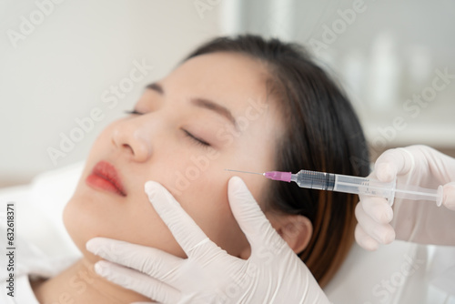 Bild auf Leinwand Cosmetic surgery, skin whitening injection, filler injection, HA Skin Booster, B