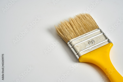 Fototapeta Naklejka Na Ścianę i Meble -  paint brush on an isolated white background