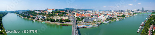 Bratislava-Panorama © fuege01