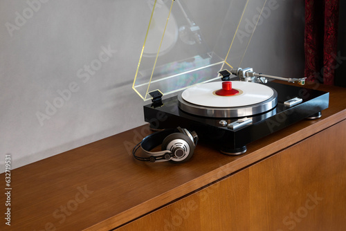 Kenwood Vintage Stereo Turntable Record Player With Colored Disk, Headphones and Weight Clamp photo