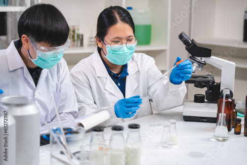 Food scientist testing new ...