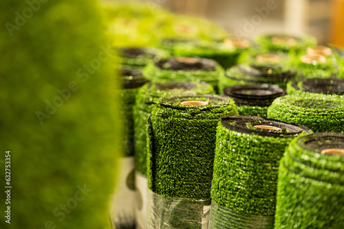 synthetic grass - grass on the balcony / terrace