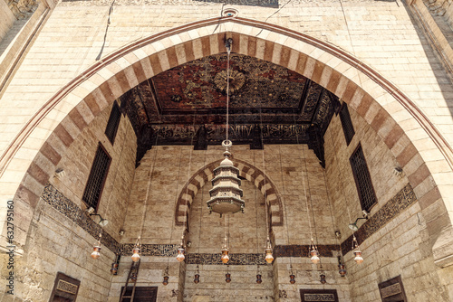 Arch and decorated ceiling Al Ashraf Bersbay Mosque  Qlqwun Complex  Islamic Cairo  Cairo  Egypt