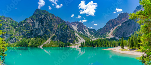 Pragser Wildsee - Lago di Braies Südtirol photo