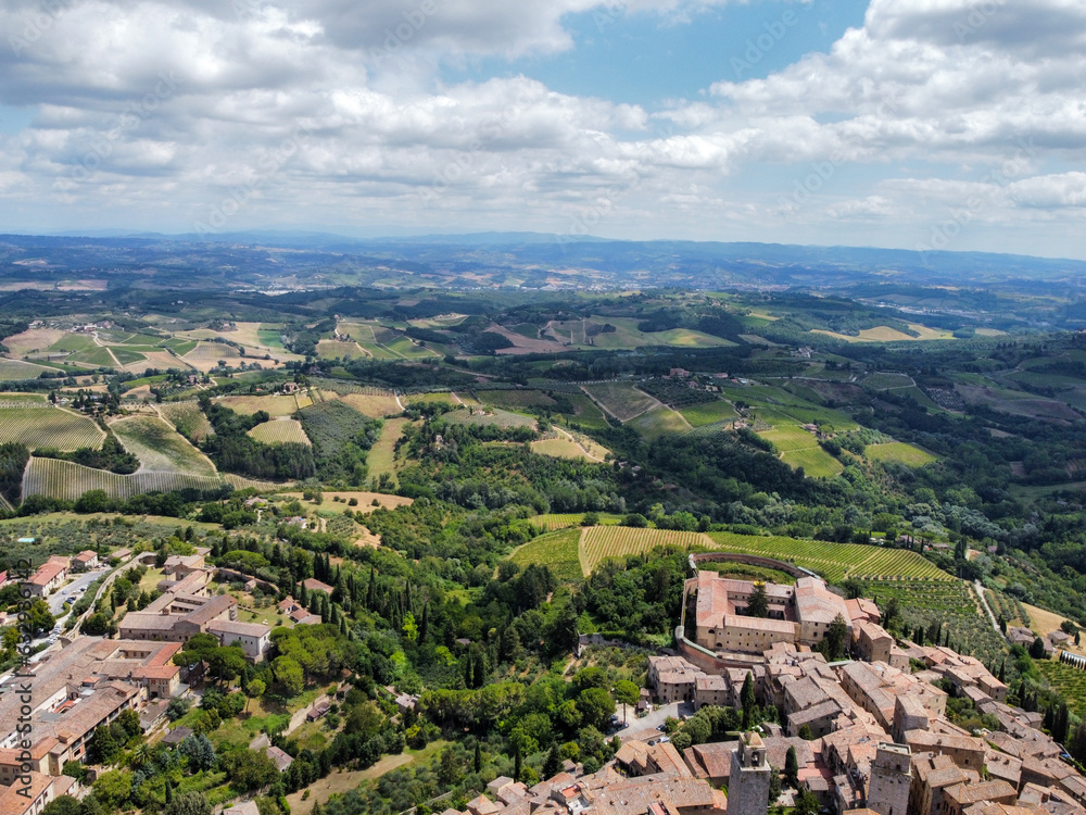 Fototapeta premium view of the landscape in the Tuscany, Italy