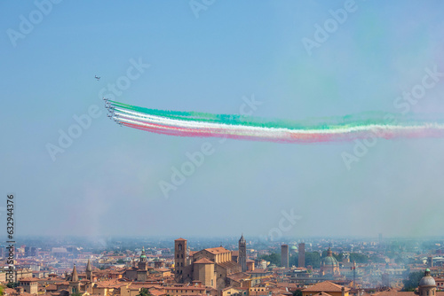 Esibizione delle Frecce tricolore sopra la città di Bologna, Emilia Romagna photo
