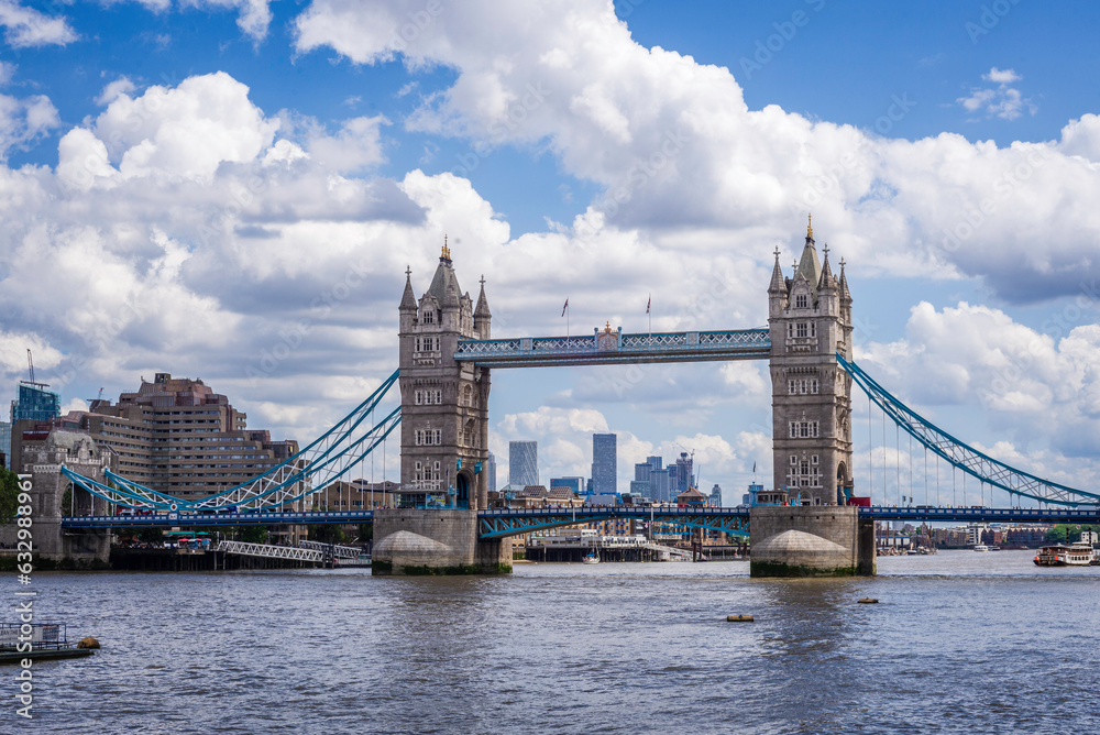 Fototapeta premium Iconic Tower Bridge connecting London with Southwark on the Thames River UK beautiful English symbols Sunny day wallpaper travel