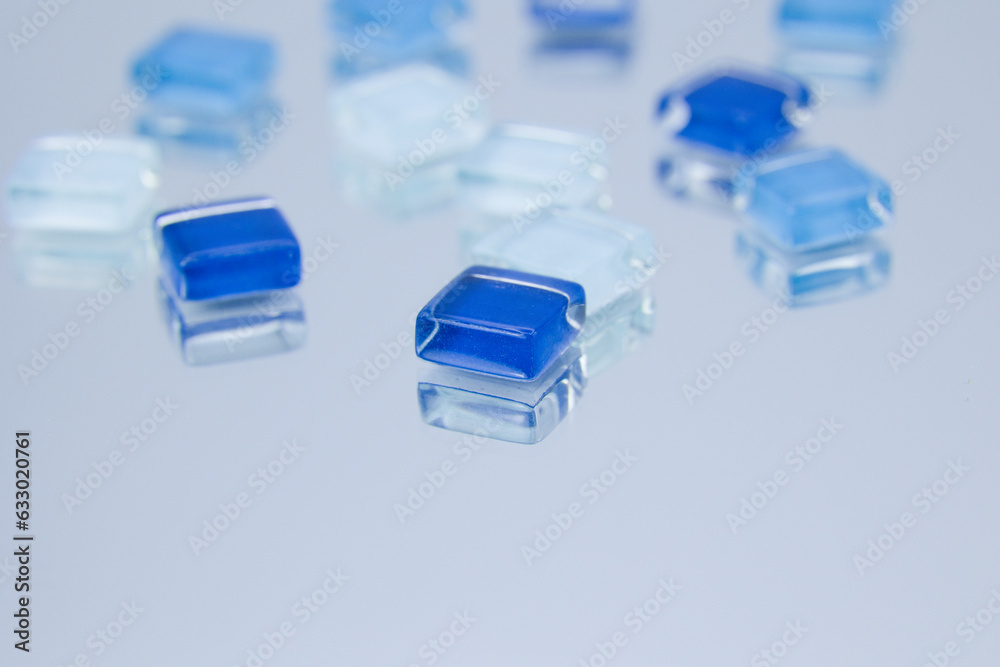 Fototapeta premium クリアでクールなアクリルブロック