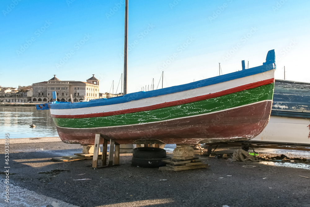Fototapeta premium fishing boat