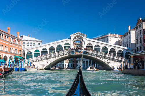 Picture of details in Venice © Serjedi