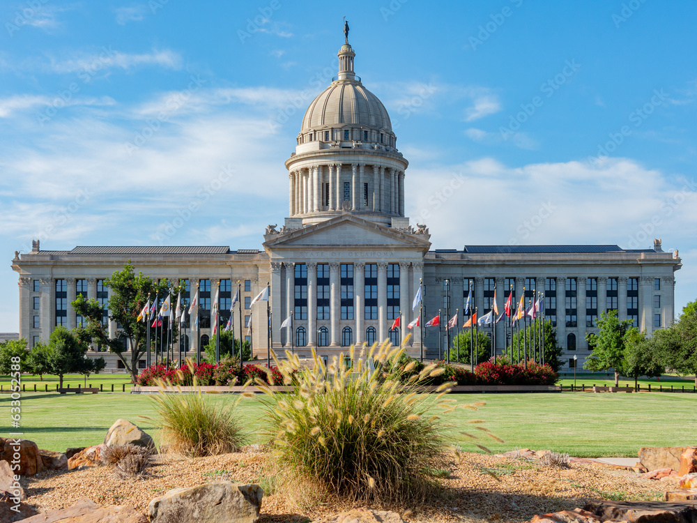 Sunny exterior view of the Oklahoma State Capitol