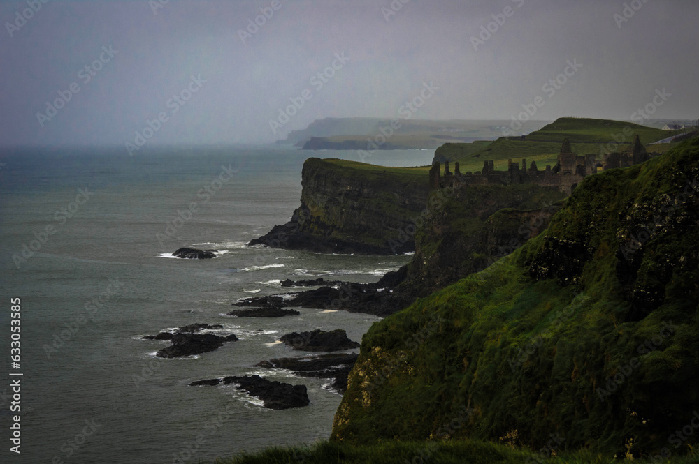 ruins of the castle of dunluce