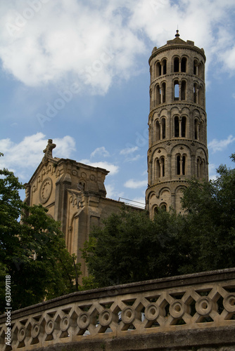 Slika na platnu Circular tower of Fenestrelle, in French commune of Uzès