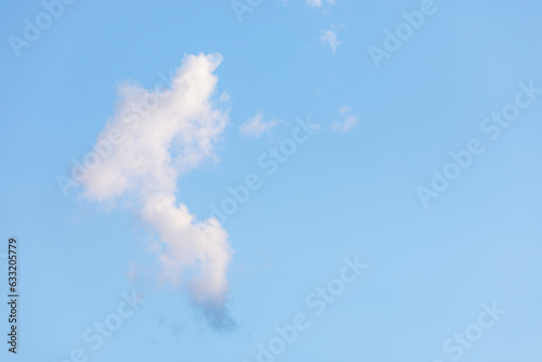 Blue sky on a sunny day. white cumulus clouds