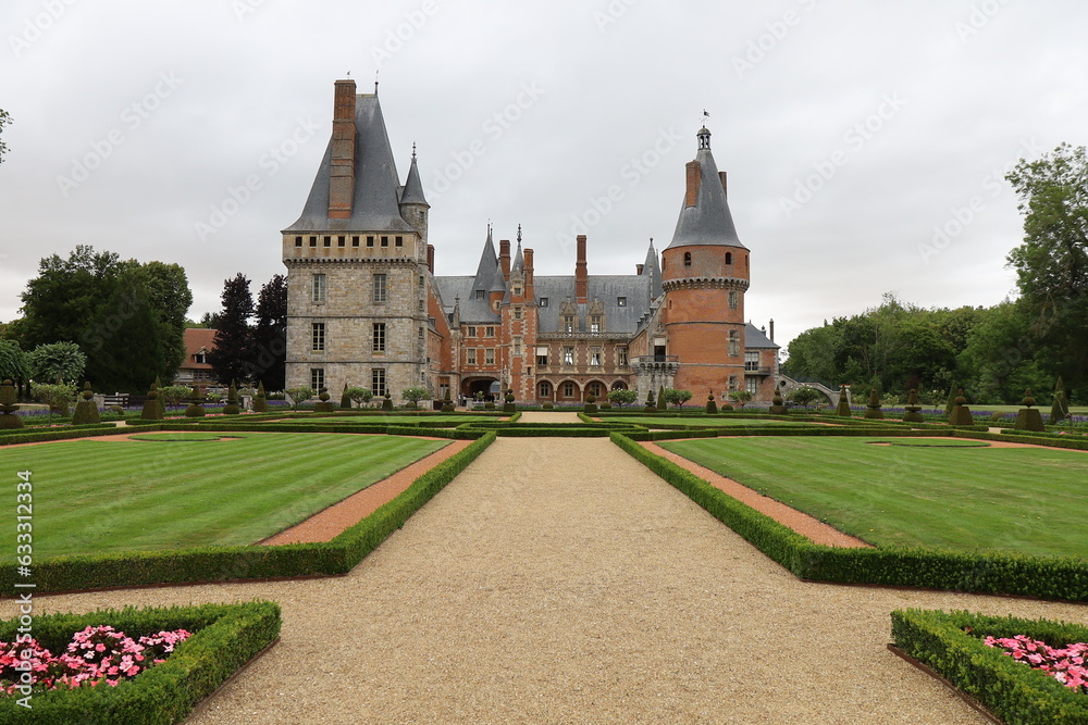 Les jardins du château de Maintenon, village de Maintenon, département de l'Eure et Loire, France