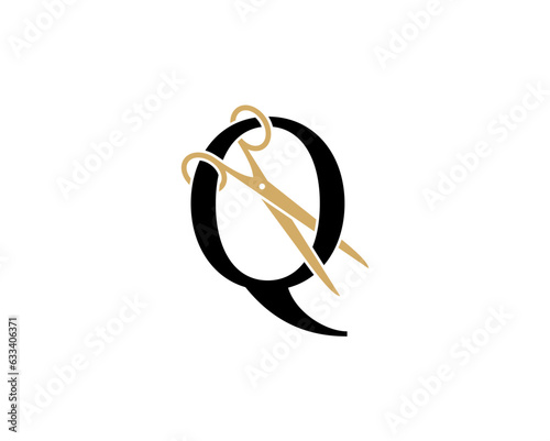 Letter Q with Scissor Logo Vector 002