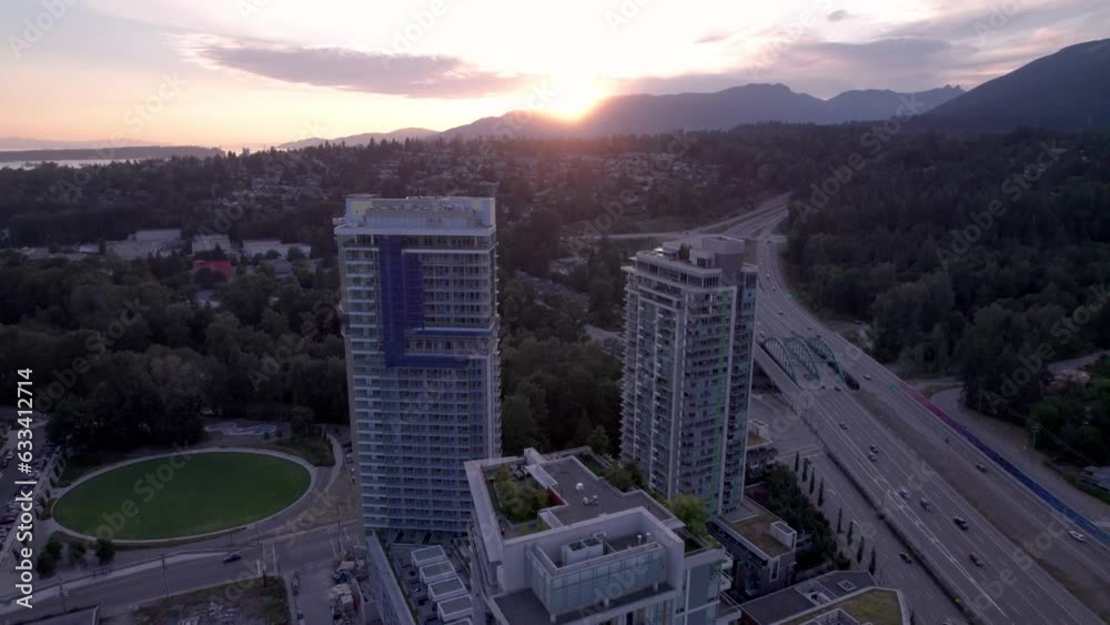 Photo inspiration: Picture Idea: Apartment Complex Near Highway With City View At Sunset North