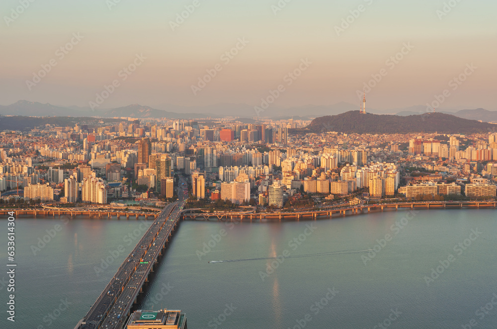 서울 남산타워 한강