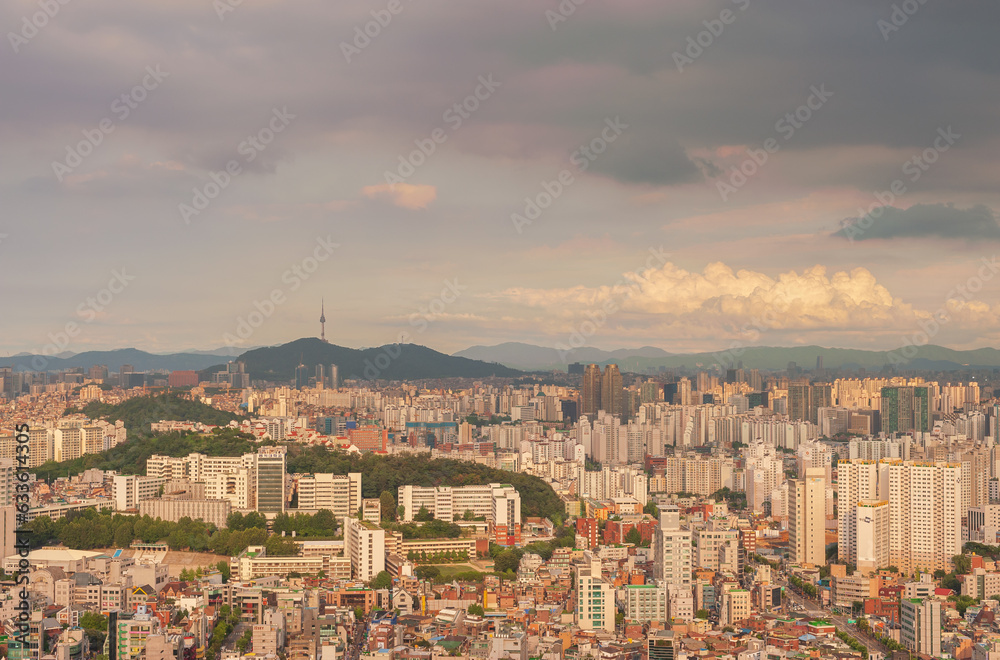 서울 남산타워 아파트 풍경