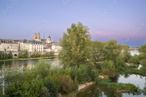 Obraz na płótnie Loire River in Orleans at sunset, France w salonie