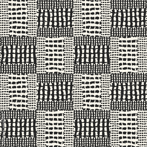 Monochrome Irregularly Textured Ethnic Checked Pattern