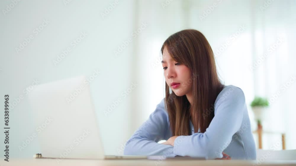 Young asian woman upset, frustrated by problem with work or relationships, feeling despair and anxiety, loneliness, having psychological trouble Young asian woman upset, frustrated by problem with work or relationships, feeling despair and anxiety, loneliness, having psychological trouble