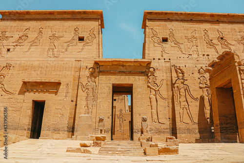 Photos temple of horus edfu country