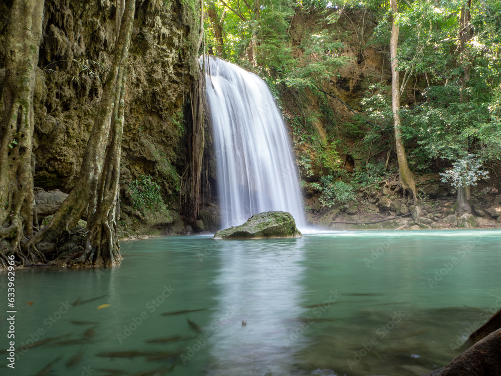 Obraz premium waterfall of Kanchanaburi, Erawan Waterfall, Thailand