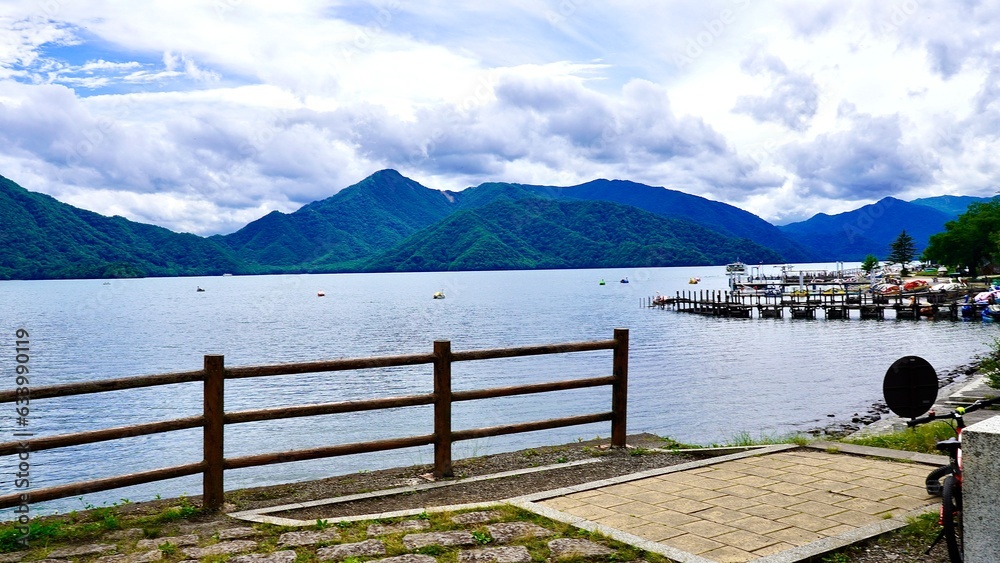栃木県日光市の中禅寺湖