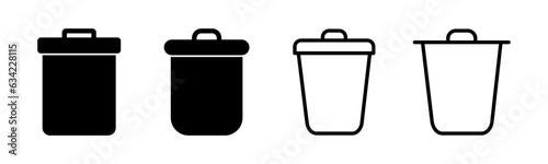 Trash icon set illustration. trash can icon. delete sign and symbol.