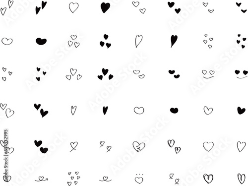 イラスト素材：かわいい手書きのベクターのハートセット　黒　白黒　Hand drawn vector black heart illustration set