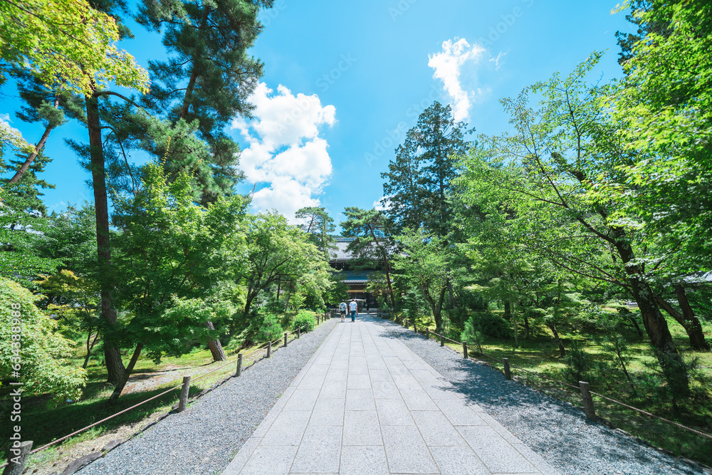 京都の寺の風景