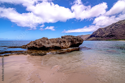 Keawaʻula Bay beach west side of oahu hawaii © digidreamgrafix