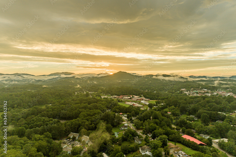 Fototapeta premium mountain sunset